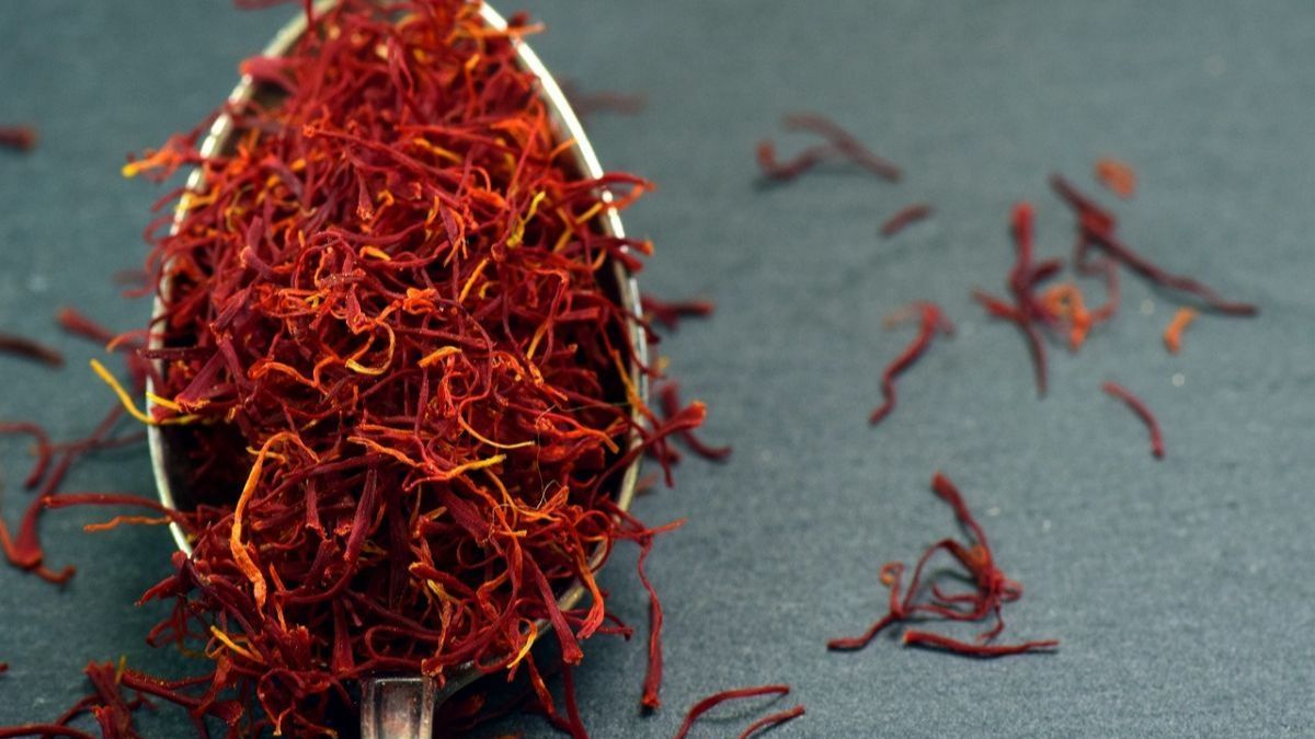 Kesan Minum Air Saffron dan Efek Sampingnya, Perlu Diketahui