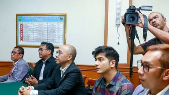 Sebut Ria Ricis Sibuk, 8 Foto Teuku Ryan Ungkap Ingin Hak Asuh atas Moana