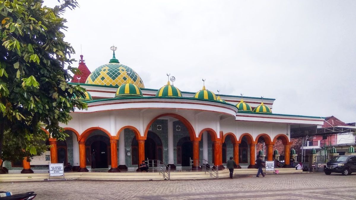 Mengunjungi Masjid Agung Ponorogo, Dulunya Musala Tempat Ulama Bersembunyi dari Kekejaman Kolonial Belanda