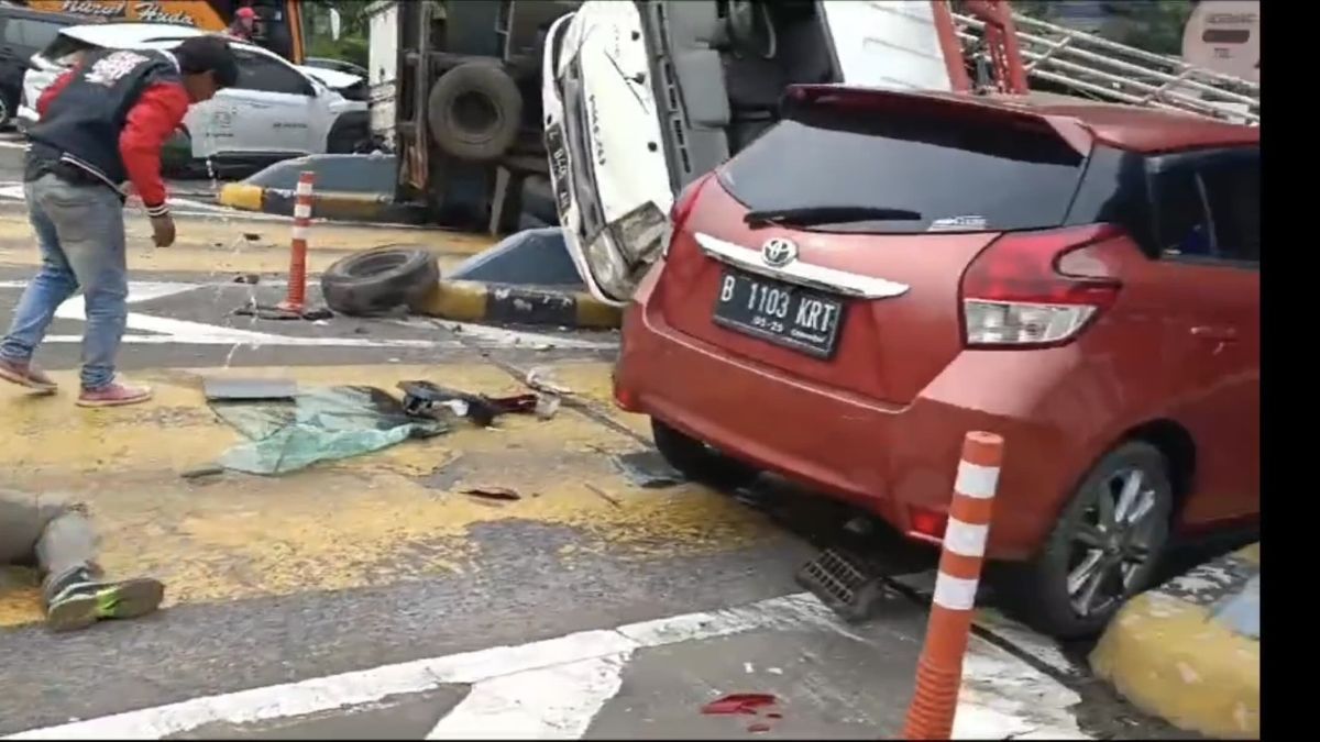 Terungkap, Sopir Truk Penyebab Kecelakaan Beruntun di Gerbang Tol Halim Ternyata Punya Sifat Temperamen