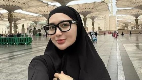 Inilah Sederet Pedangdut Tanah Air yang Jalani Umrah di Bulan Ramadhan, Ada Lady Rara hingga Wika Salim