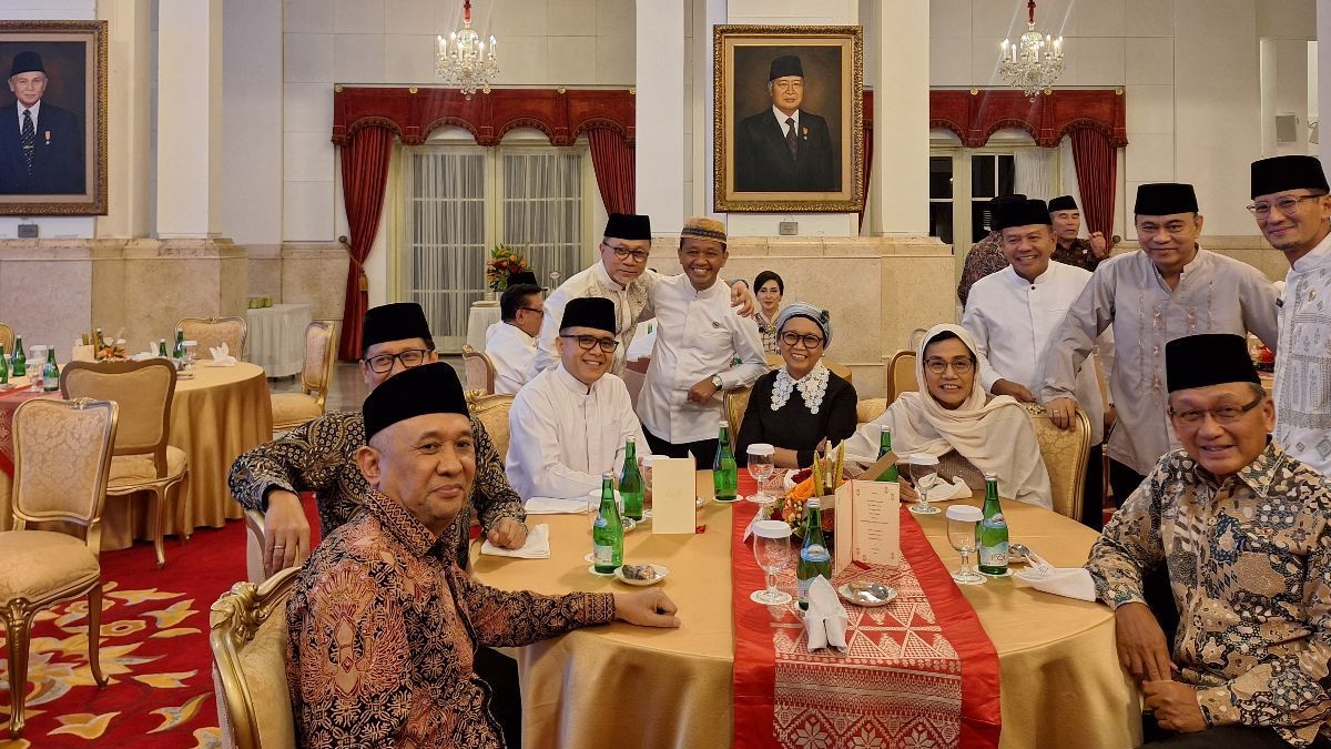 VIDEO: Bukber Kabinet Jokowi Tak Dihadiri Semua Menteri, Srimul 