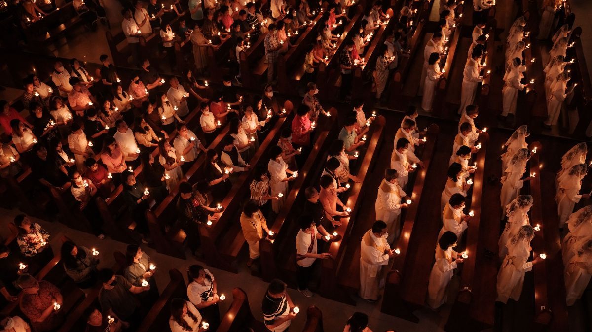 Misa Paskah di Gereja Katedral Jakarta Berlangsung Khidmat