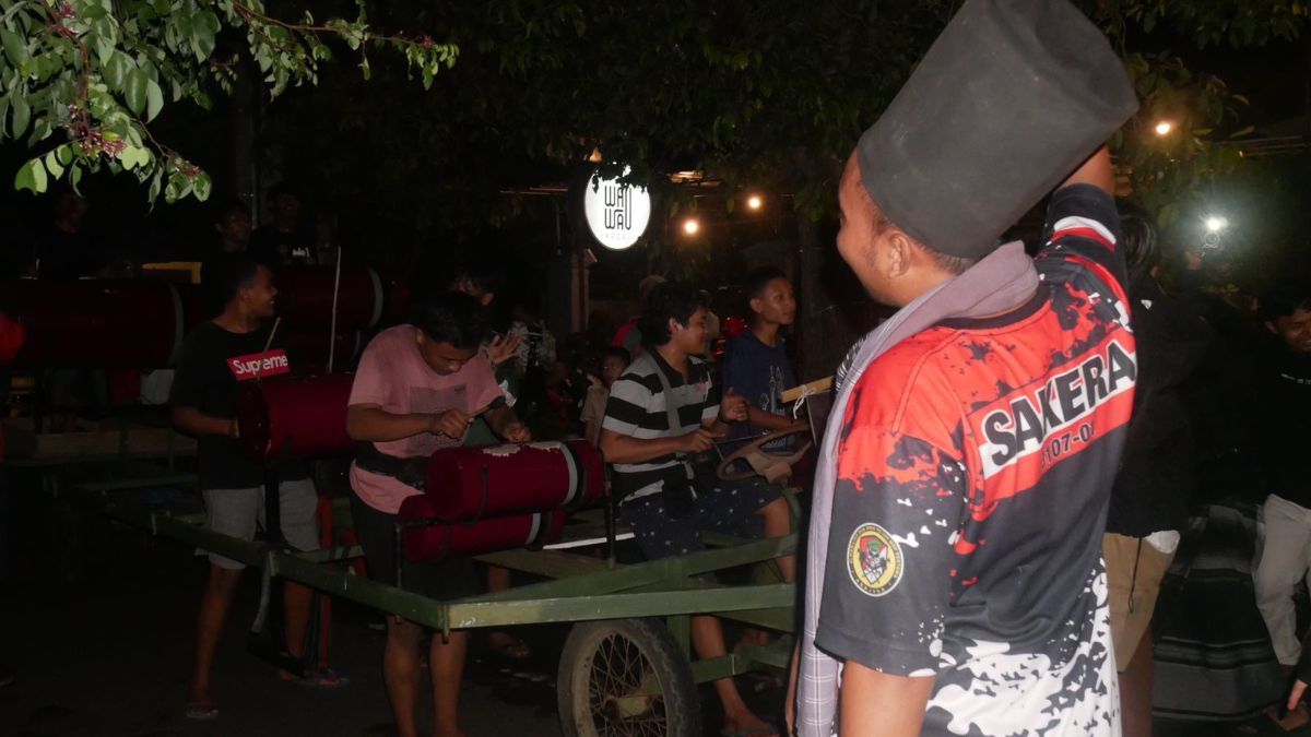 Musik Patrol, Tradisi Bangunkan Warga Sahur dan Pergi ke Masjid saat Malam Lailatul Qadar di Lumajang