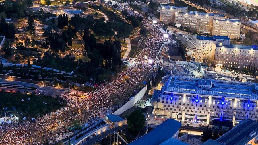 FOTO: Gelombang Demo Besar-Besaran di Israel, Puluhan Ribu Warganya Menuntut PM Benjamin Netanyahu Mundur