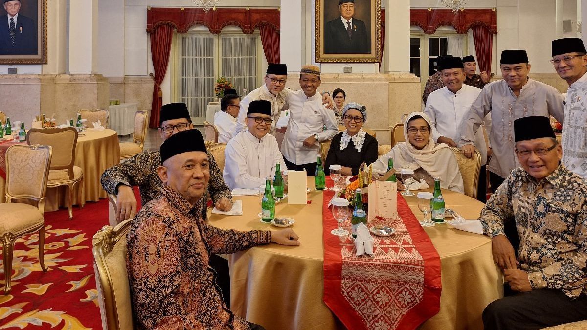 Usai Panas Sidang di MK, Bukber Kabinet Jokowi Tak Dihadiri Semua Menteri 01 & 03