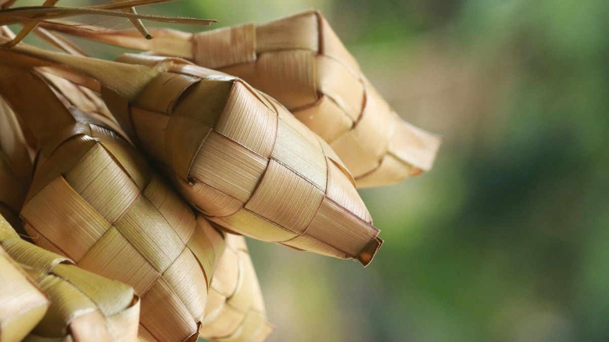 6 Resep Ketupat Lemak Khas Melayu, Wajib Ada Saat Lebaran