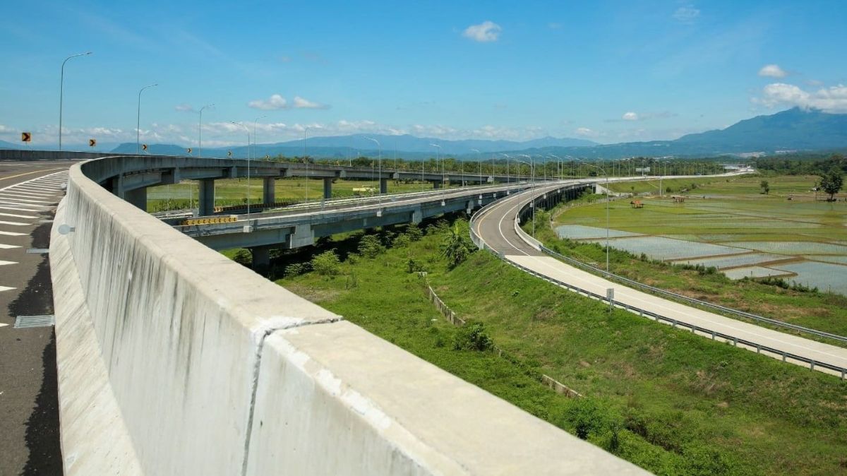 Pasca Longsor, Tol Bocimi Ruas Cigombong-Cibadak Kembali Beroperasi Hari Ini