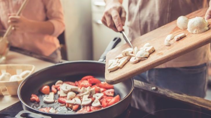 8 Menu Sat Set dan Simpel, Bagi yang Sudah Bosan dengan Makanan Bersantan