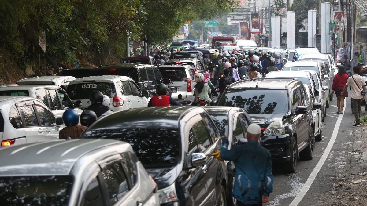 Polisi Ungkap Penyebab Macet di Tasik Hingga Kendaraan Tak Bergerak Berjam-jam Semalam