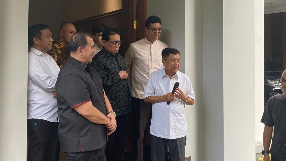 Jusuf Kalla Ogah Tanggapi Wacana Pertemuan Jokowi-Megawati: Tunggu Saja