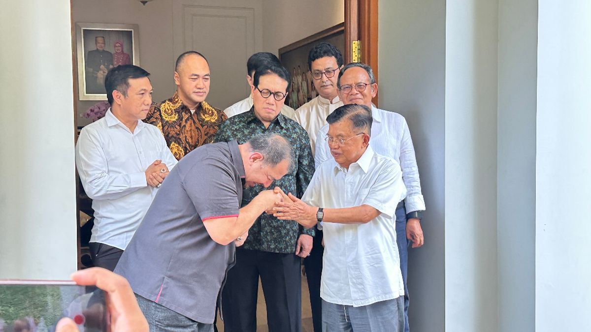 Bertemu Jusuf Kalla, Pendeta Gilbert Klarifikasi dan Minta Maaf Soal Ceramahnya