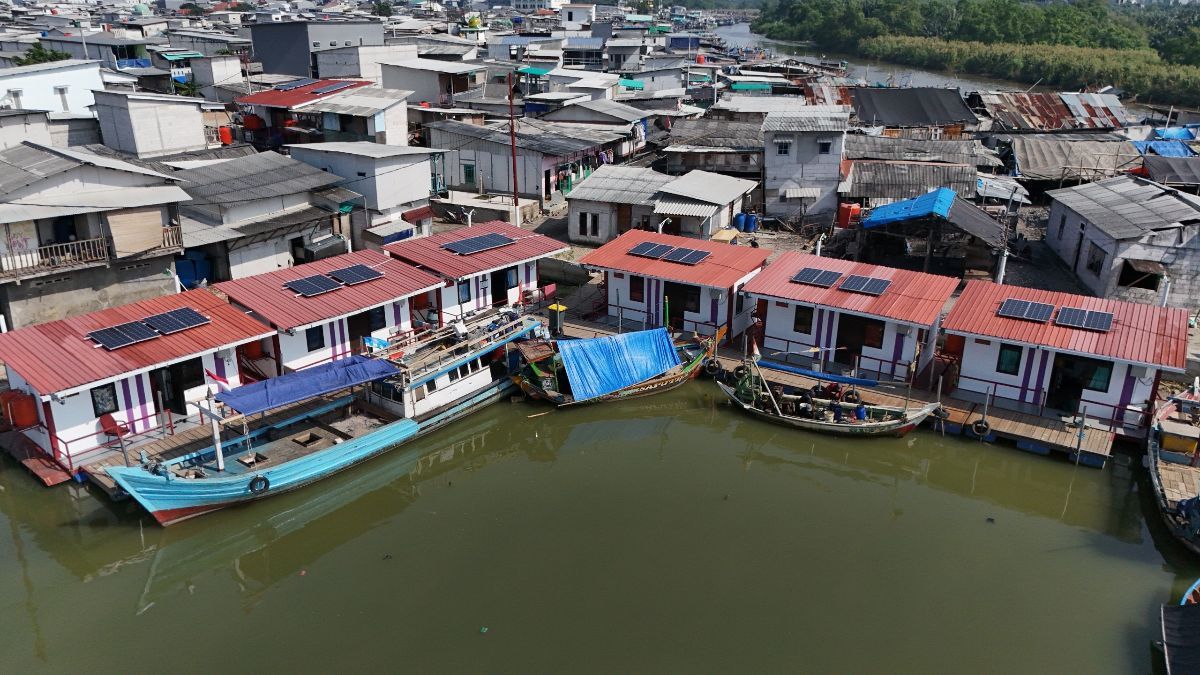 Gembiranya Warga Kampung Nelayan Muara Angke Dapat Rumah dari Prabowo