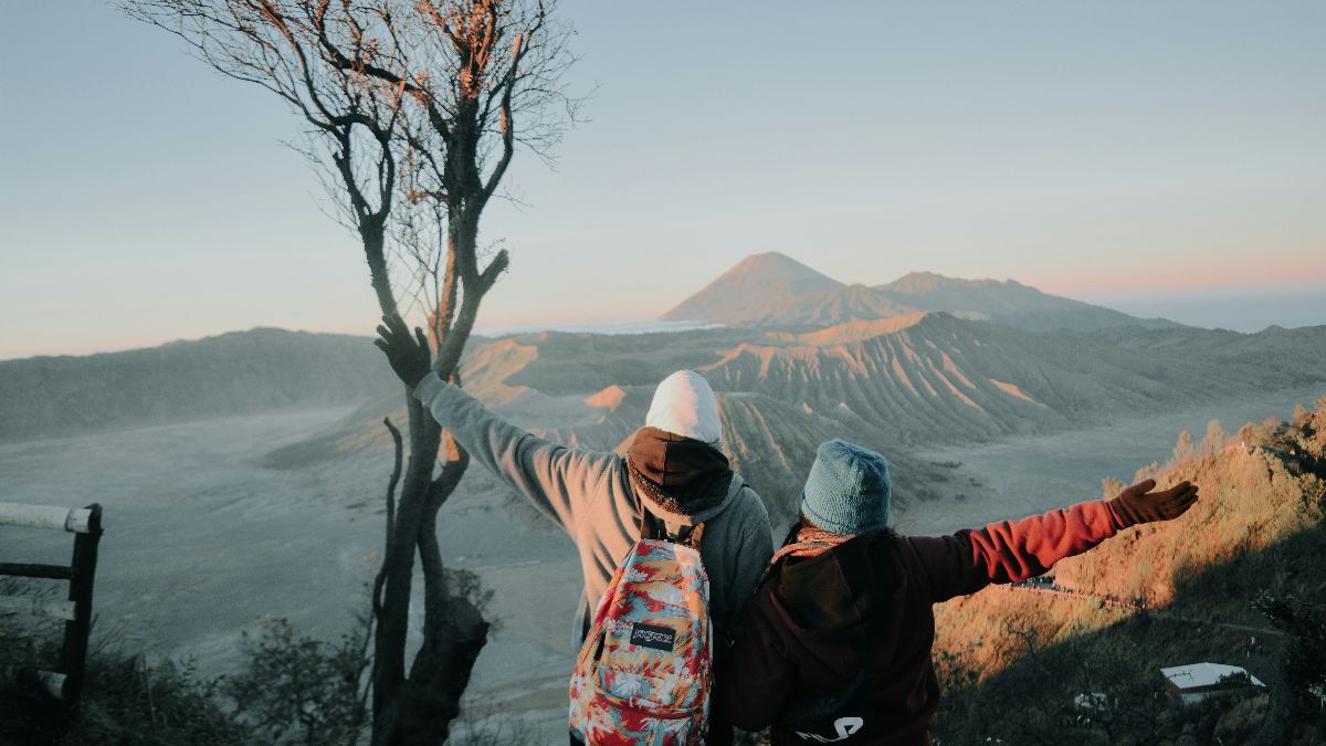 50 Pantun Selamat Pagi Lucu, Awali Hari dengan Hiburan Unik