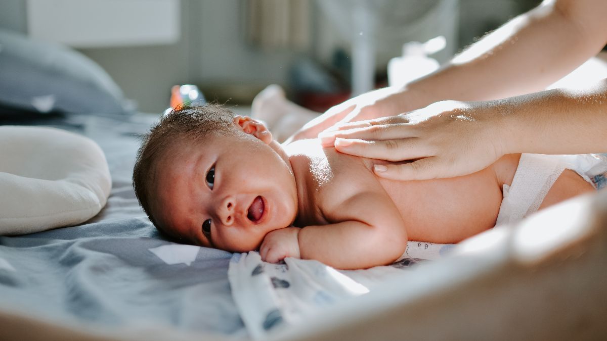 Penyebab Batuk Berdahak pada Bayi, Berikut Cara Mengatasinya