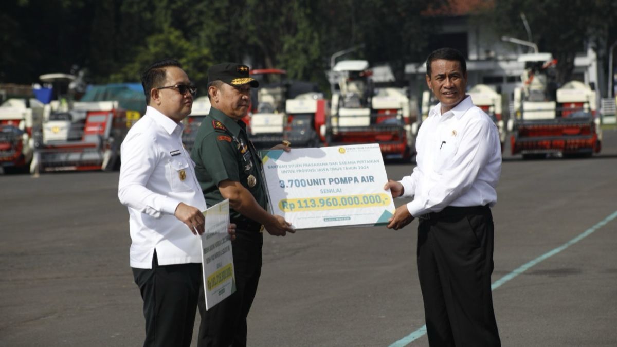 Mentan Apel Siaga Alsintan di Jatim, Tekankan Pompanisasi Solusi Cepat Hadapi El Nino