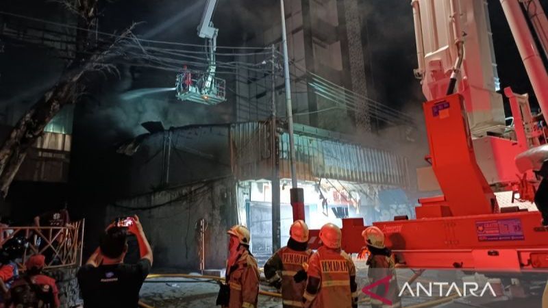 Kebakaran Ruko di Mampang Prapatan Tewaskan 7 Orang yang Terjebak di Lantai 2, Ada Anak dan Balita