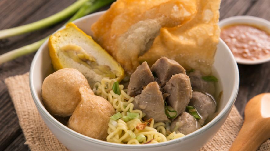 Dunia Memang Keras, Anak Usia 13 Tahun Jualan Bakso Keliling Dapat Komisi Segini Jika Dagangannya Habis