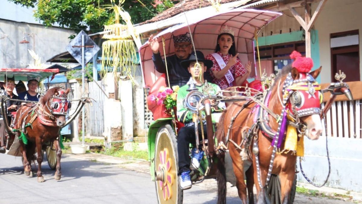 Tradisi Puter Kayun Warga Boyolangu Banyuwangi Berlangsung Meriah