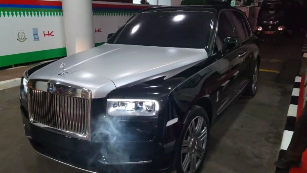 Geledah Rumah Mewah Milik Harvey Moeis, Kejagung Sita Rolls Royce hingga Mini Cooper