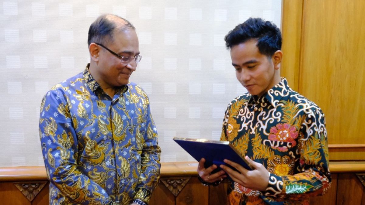 Gibran Kirim Tim ke India Pelajari Skema Makan Siang Gratis