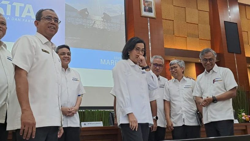 VIDEO: Hakim MK Panggil Sri Mulyani Hingga Airlangga, Kubu AMIN-Prabowo Dilarang Bertanya!