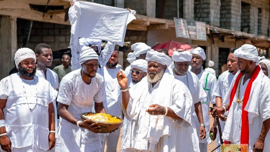 Pendeta Tua Bangka Nikahi Bocah 12 Tahun Tuai Kemarahan Warga, Begini Kisahnya