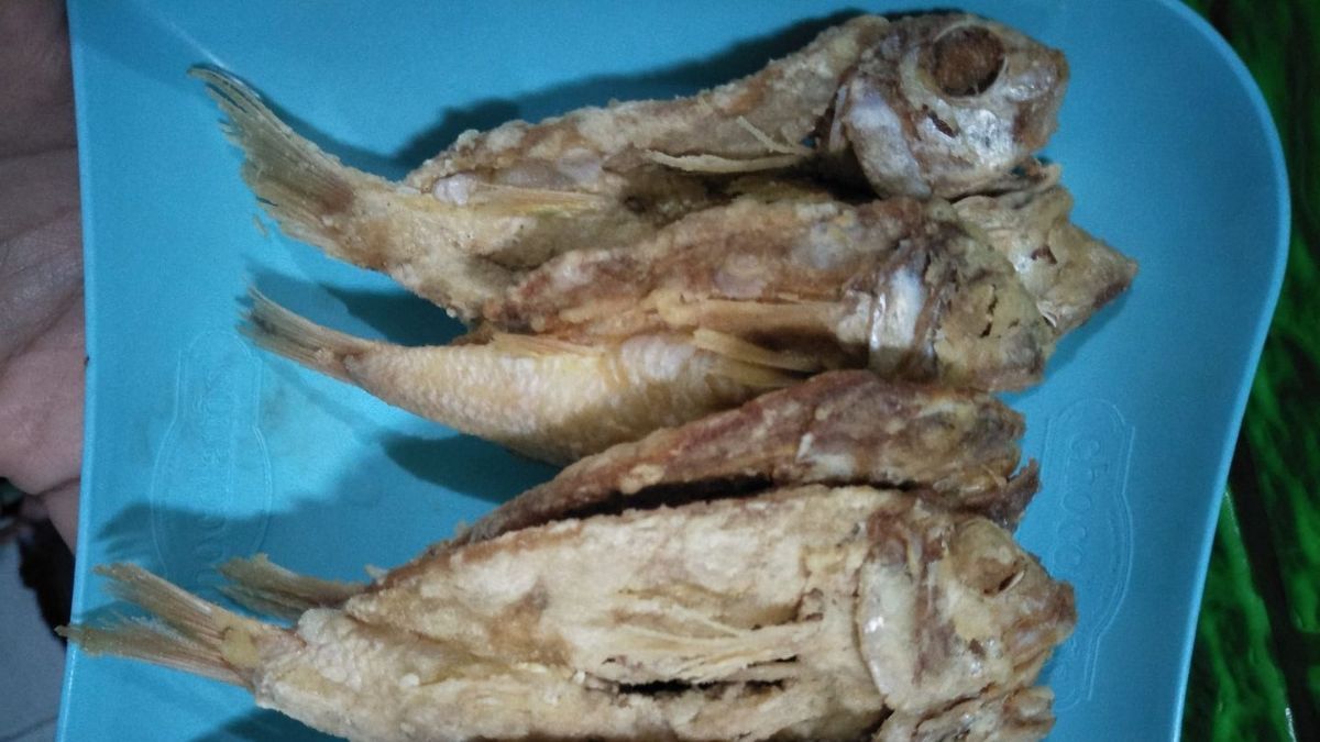 Tanpa Dibungkus Koran, Ini Trik Gampang Agar Ikan Asin Tidak Keasinan