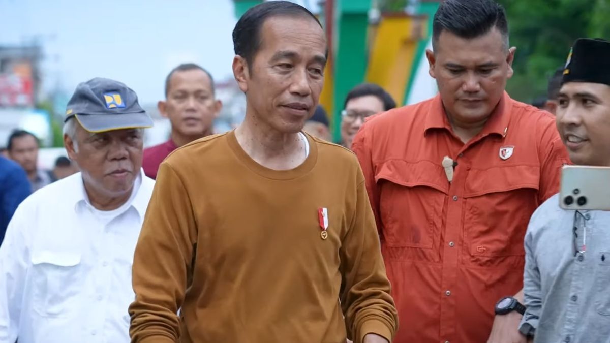 VIDEO: Momen Hangat Jokowi dan Surya Paloh Tertawa Bersama, Akrab Saling Tepuk Lengan