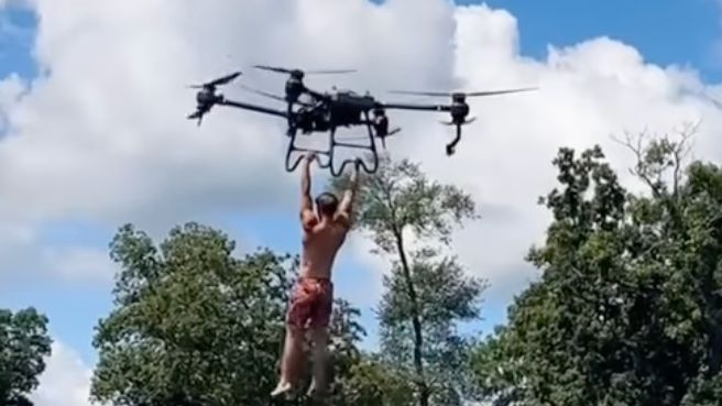 VIDEO: Bisa-bisanya Drone Mahal Dipakai Buat Beginian Doang