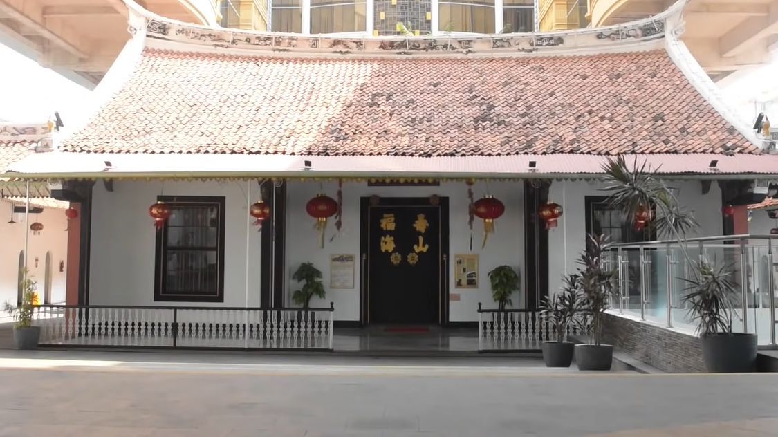 Dikelilingi Gedung Bertingkat, Begini Kisah Gedung Candra Naya di Pecinan Jakarta Barat yang Legendaris Sejak 1807