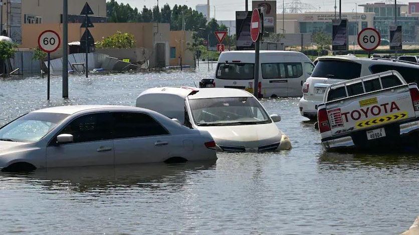 Dubai Dihantam Badai dan Banjir Parah, Kota Sampai Bandara Lumpuh