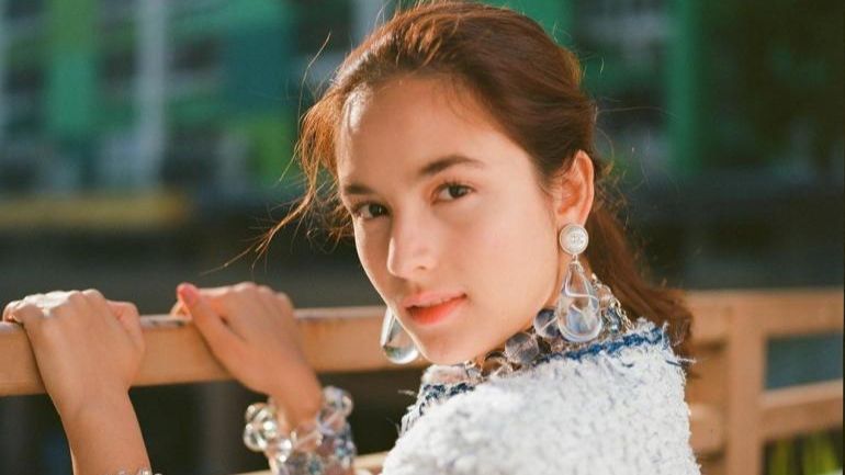 Mulai Dari Chelsea Islan Sampai Cinta Laura, Berikut Ini 10 Unggahan Artis Cantik Indonesia Peringati Hari Kartini