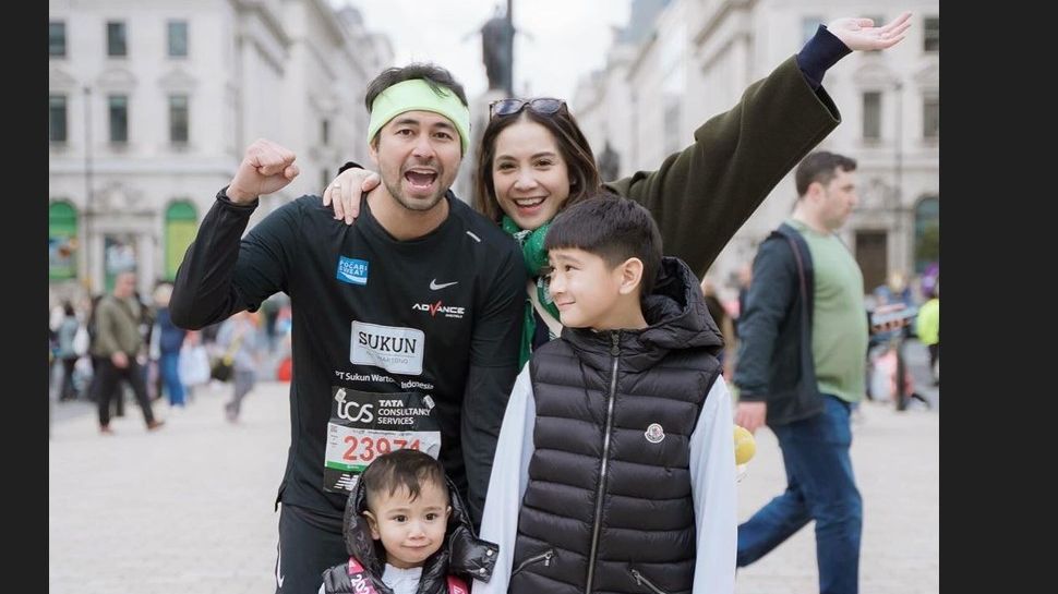 Potret Rafathar Potong Rambut di London, Begini Hasilnya Bikin Sang 'Pangeran' Andara Makin Kece