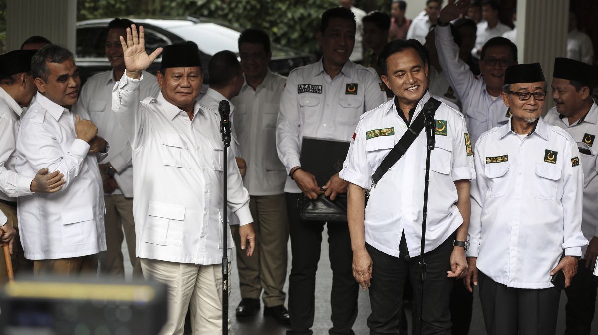 Yusril Temui Prabowo Lapor Hasil Sengketa Pilpres 2024 Malam Ini