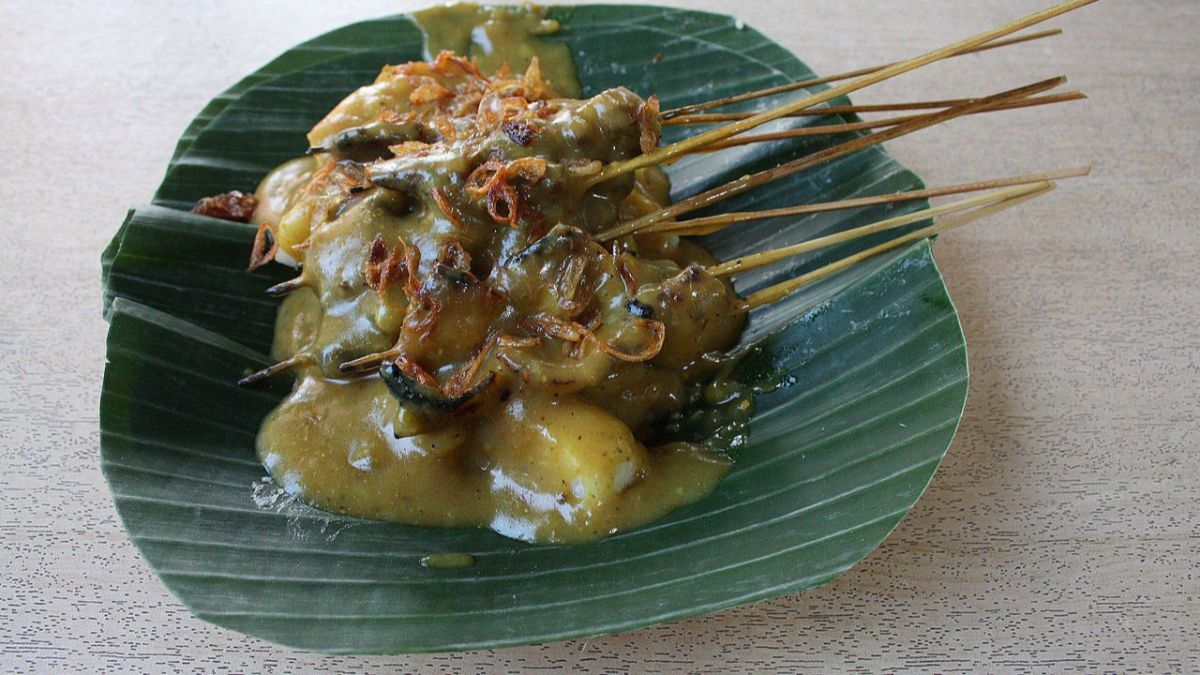 Sudah Ada Sejak Zaman Penjajahan, Simak Fakta Menarik Sate Padang Khas Sumbar