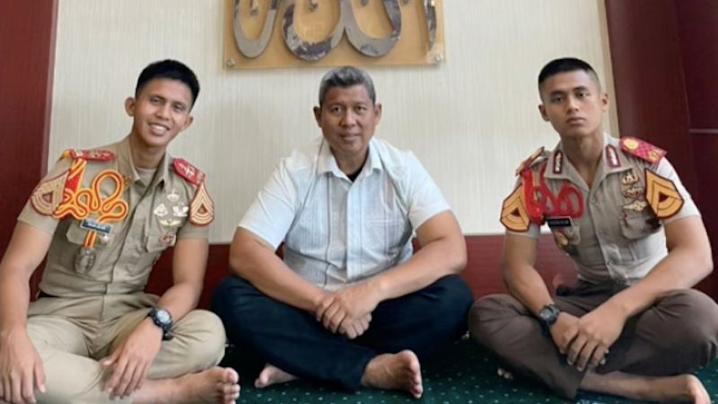 Ayah & Anak Sama-sama Calon Jenderal, Potret Kombes Polisi Sukses 2 Putranya Jadi Taruna Akmil & Akpol