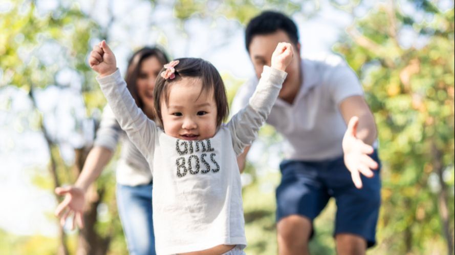 Ibu Menyusui Dilarang Minum Air Dingin Nanti Anak Pilek, Ternyata Begini Penjelasan Sebenarnya