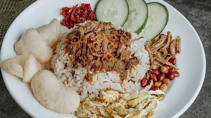 Mencicipi Gurihnya Nasi Gemuk, Menu Sarapan Andalan Masyarakat Jambi