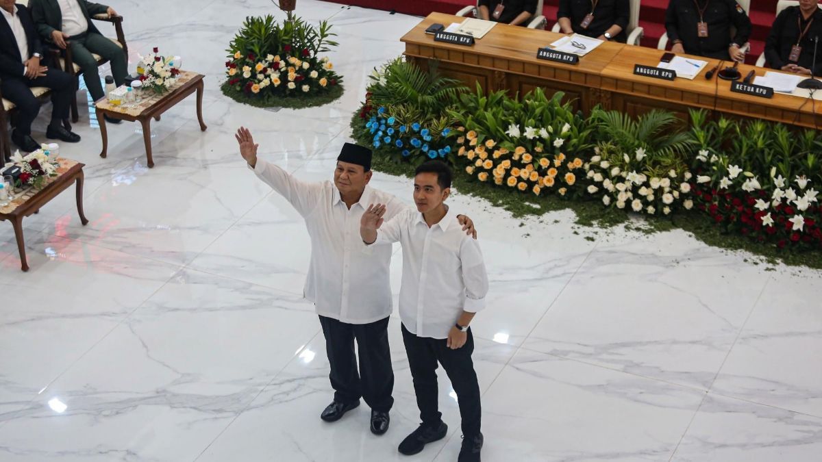 VIDEO: Titiek Soeharto dan Didiet Hadir di KPU, Wajanya Berseri Lihat Prabowo Jadi Presiden