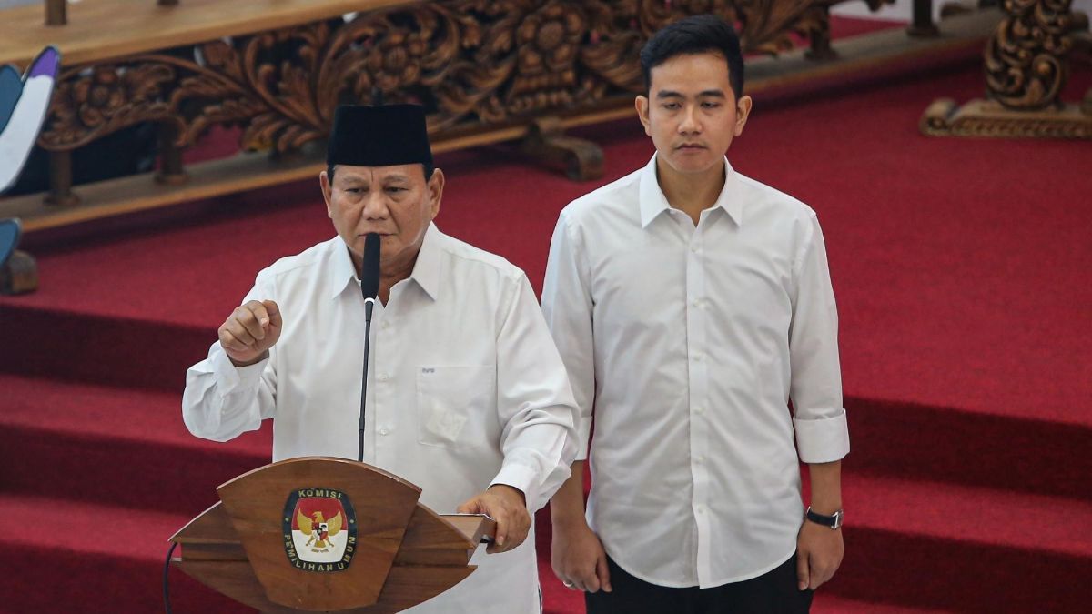 Prabowo-Gibran Temui Jokowi Semalam di Istana, Ini yang Dibahas