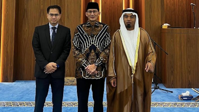 Potret Masjid Presiden Jokowi di Abu Dhabi, Menteri Salat Bareng Imam Salman Asal Kalimantan Barat