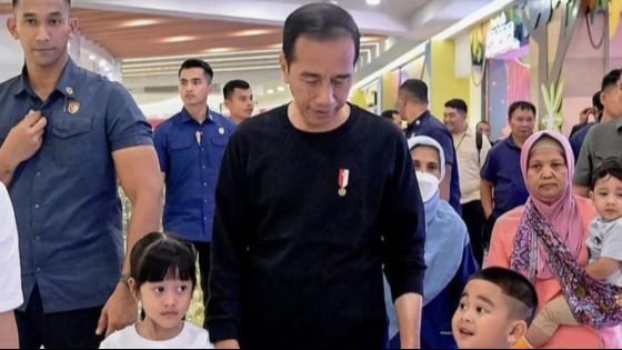 Cucu Jokowi Tampil Gaya Dengan Barang-barang Branded Seperti Dior, Kenzo, dan Burberry Sejak Dini