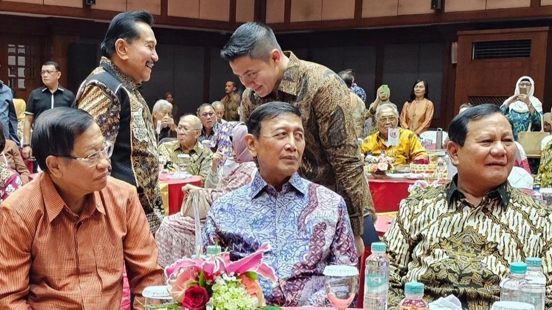 Kumpul Jenderal Bintang 4 TNI Senior dalam Satu Meja, Sosok Paling Muda Kini Paling Berpengaruh di RI