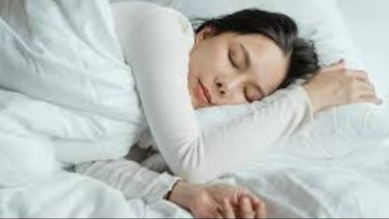 5 Cara Ini Bisa Bantu Agar Cepat Tidur, Salah Satunya Mandi Air Hangat