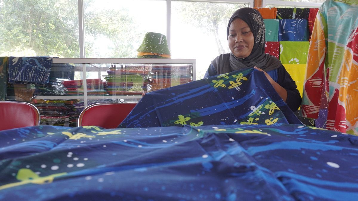 Mengenal Batik Ciprat Khas Desa Kemudo Klaten, Dibuat Oleh Warga Difabel