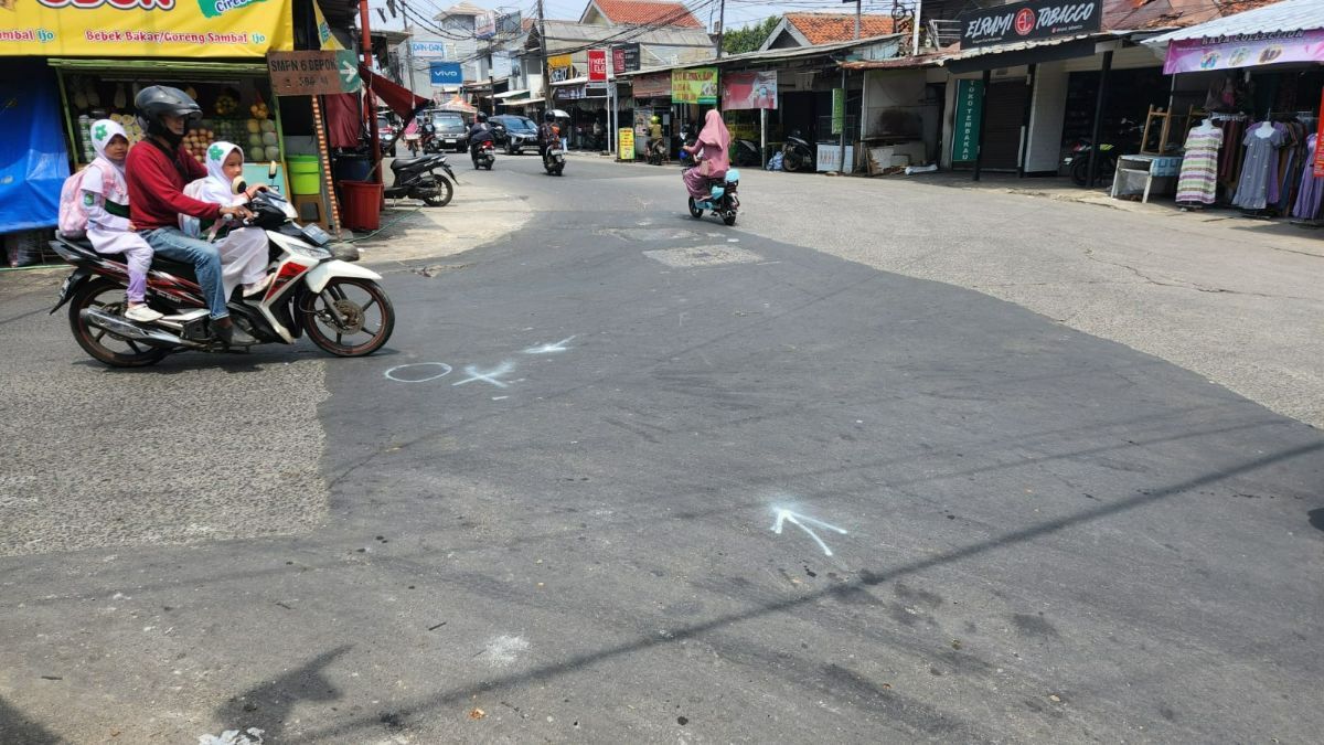 Pengendara Motor di Depok Jadi Korban Tabrak Lari Pengemudi Mobil Dinas Polisi