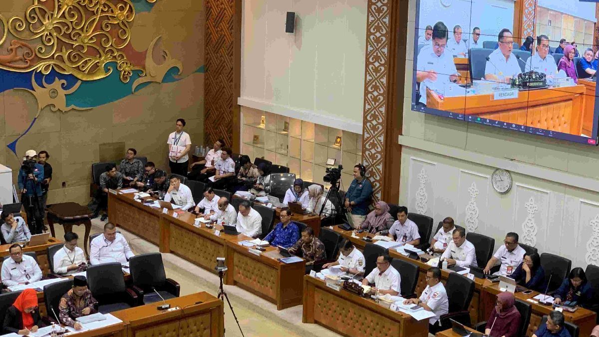 VIDEO: Anggota DPR Mencak-Mencak Semprot Dirut PT Timah: Laporannya Lecehkan Kita!