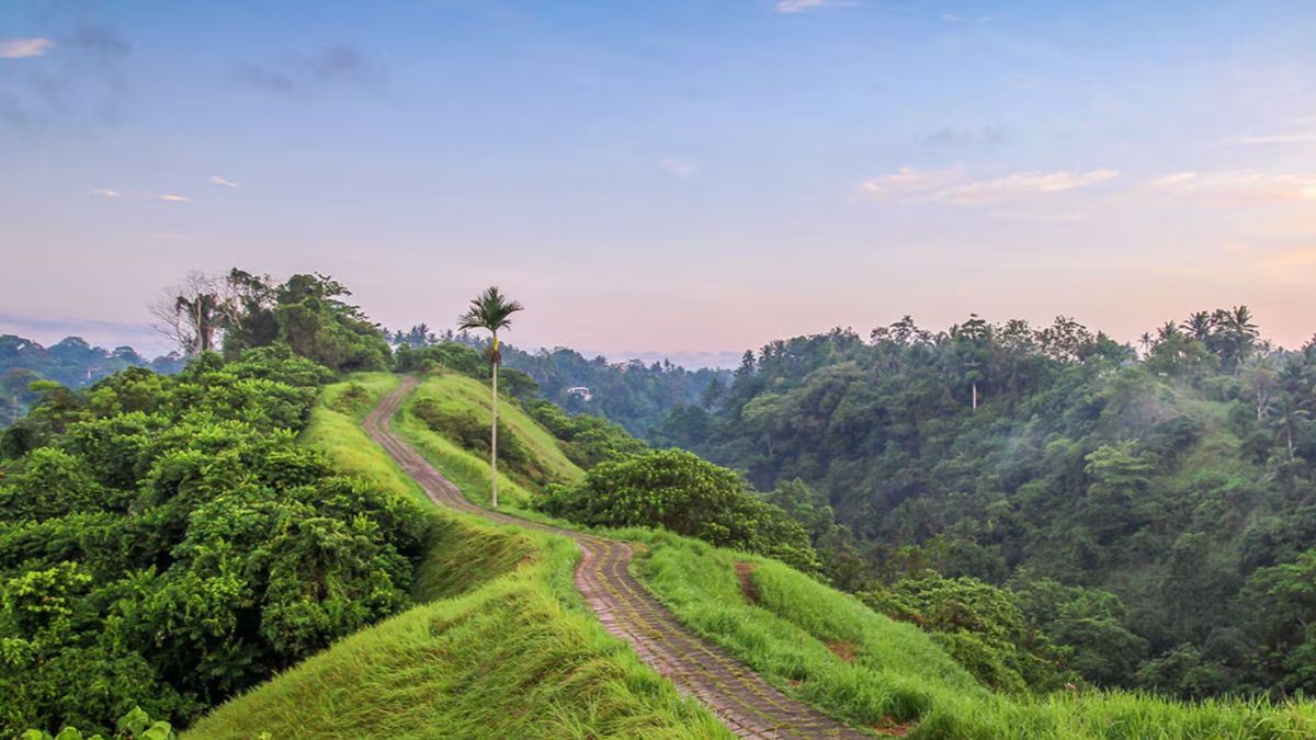 Jadi Salah Satu Wisata Termurah di Dunia, Ini 4 Eksotisme Bali yang Jarang Tersorot