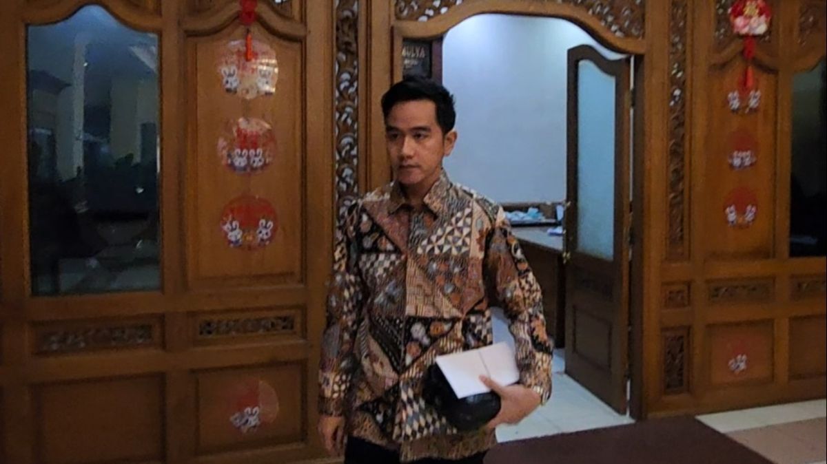 CEK FAKTA: Hoaks Video Gibran Diberi Gelar 'Gus'